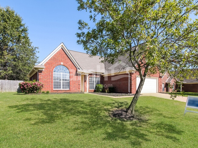 Photo - 2458 Baird Dr