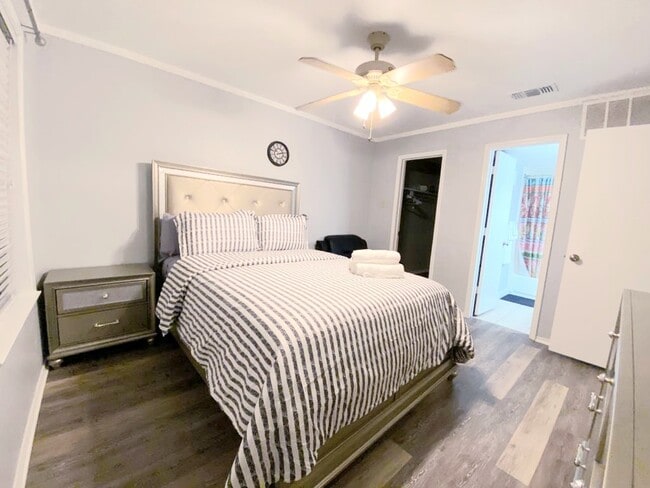 Photo - 6900 Skillman St Unit 102