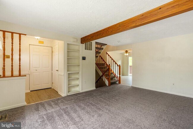 Photo - 3322 Raccoon Ct