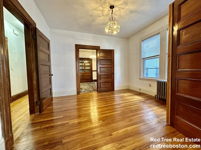 Photo - 29 Woodlawn St Unit 1