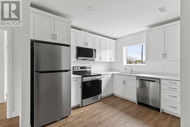 Photo - UNIT #6A - 600 SECOND STREET E Unité #6A