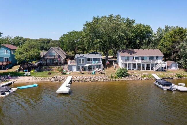 Photo - 26755 Fremont Dr