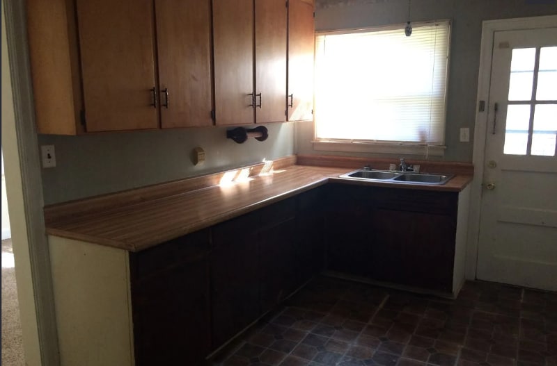 Photo - 2133 Thomas Ave