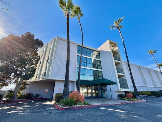 Photo - 3101 Peninsula Rd Unit 1