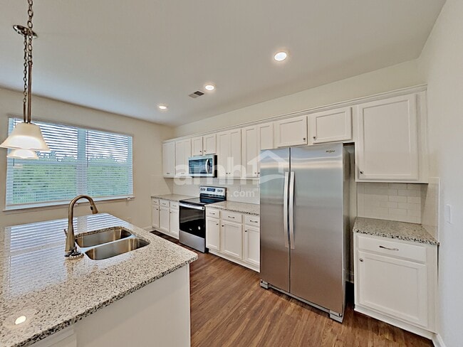 Photo - 1110 Merlot Ct