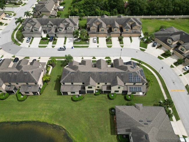 Photo - 2449 Seven Oaks Dr