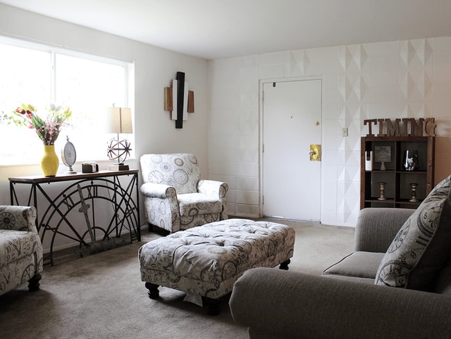 Photo - Imperial Gardens