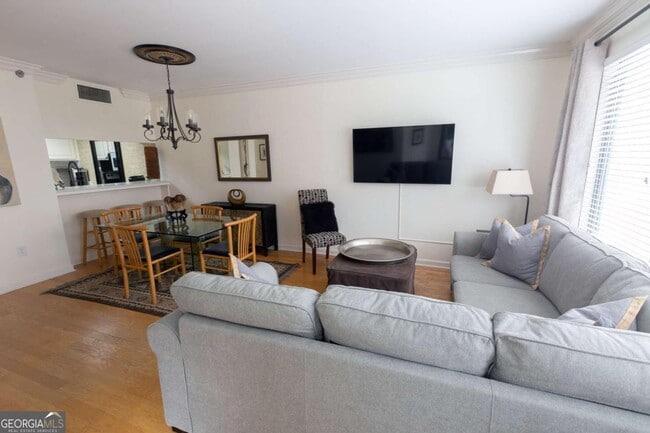 Photo - 3481 Lakeside Dr NE Unit 605