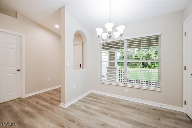 Photo - 2614 43rd St W