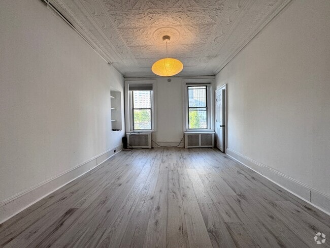Building Photo - 177 YORK St Unit 2 Rental