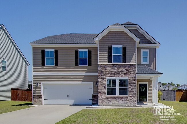 Building Photo - 214 Honey Horn Dr