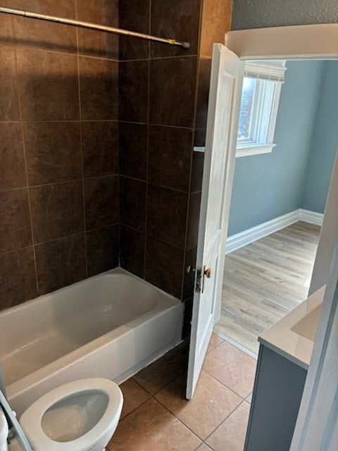 Photo - 210 W 39th St Unit 2E