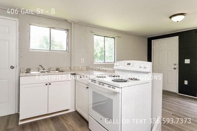 Photo - 406 Gail St Unit B