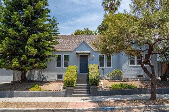 Building Photo - 4978 N. Maywood Ave Rental
