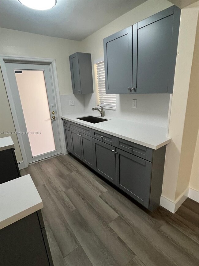 Photo - 1747 Rodman St Unit 206