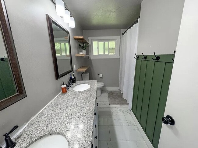 Photo - Beautifully updated 5 Bed / 2 Bath Home wi...