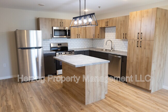 Photo - 3425 Eischen Ct Unit Apt 208