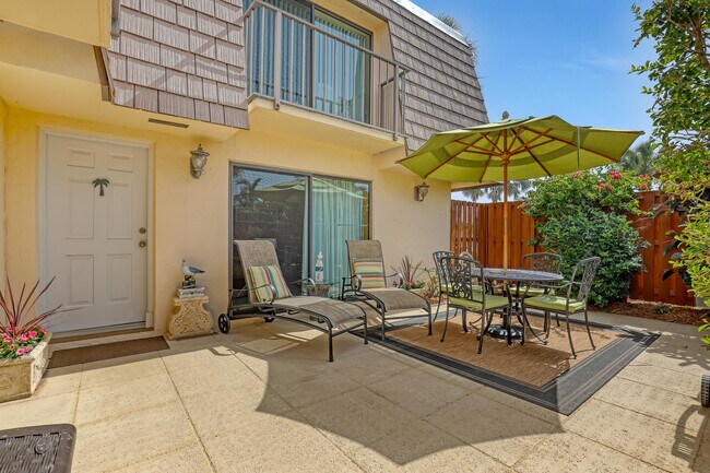 Photo - 131 Ocean Cove Dr