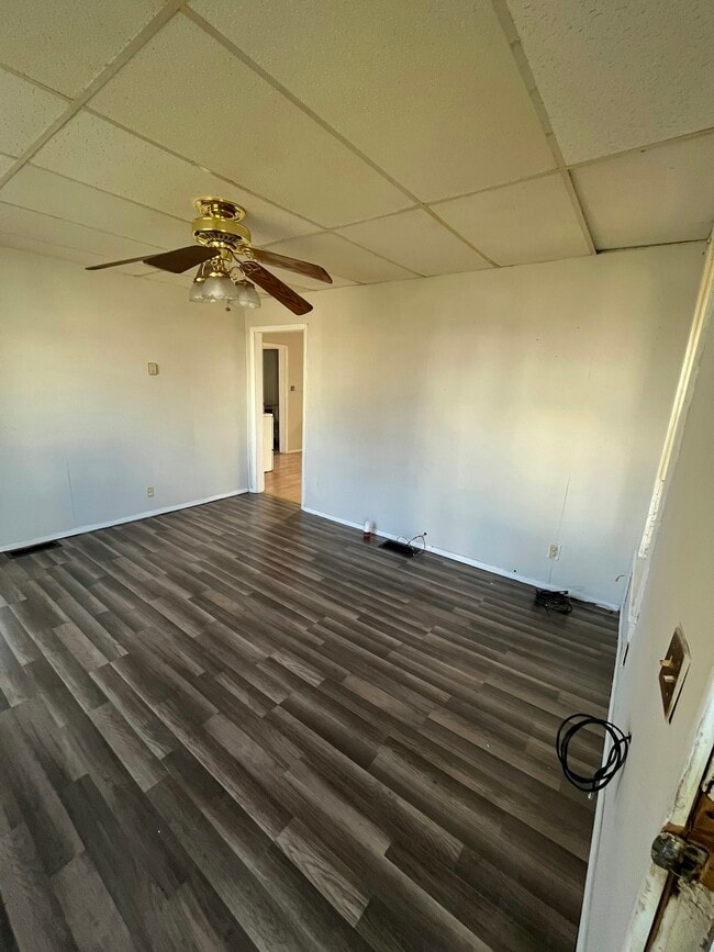 Photo - 109 E Jackson St