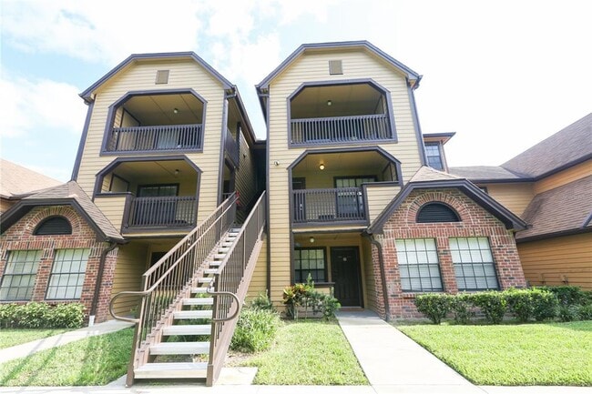 Building Photo - 345 Forestway Cir Unit 203 Rental