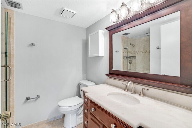 Photo - 35 Greenbrier St Unit 6-102