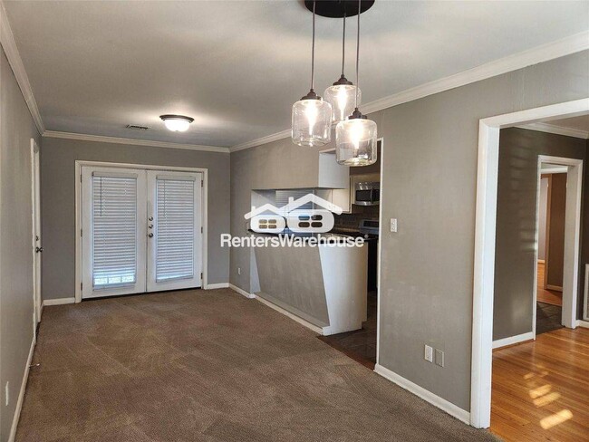 Photo - 6418 Woodbrook Ln