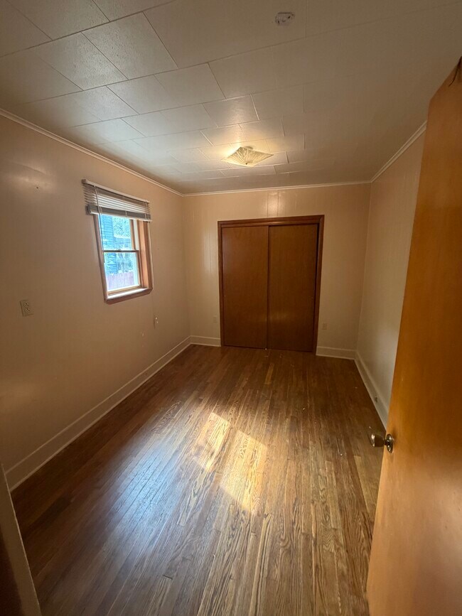 Photo - 15 Sheldon St Unit Sheldon St Apt 1