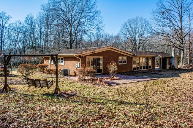 Photo - 1655 Little Creek Cir