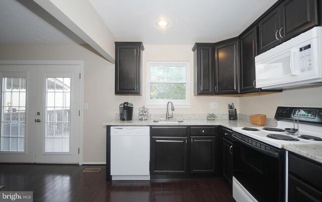 Photo - 22 Pike Hall Pl