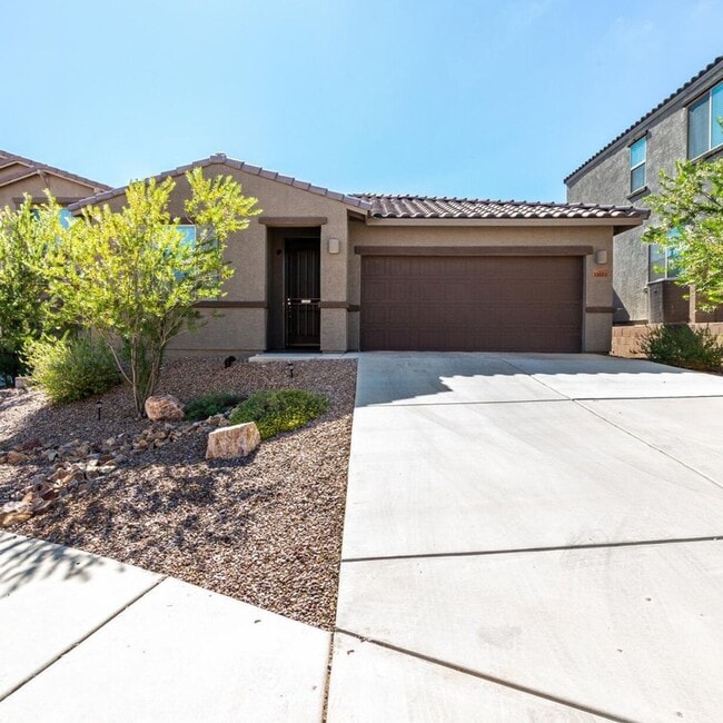 Photo - Vail School District with great views 4 bedroom plus den