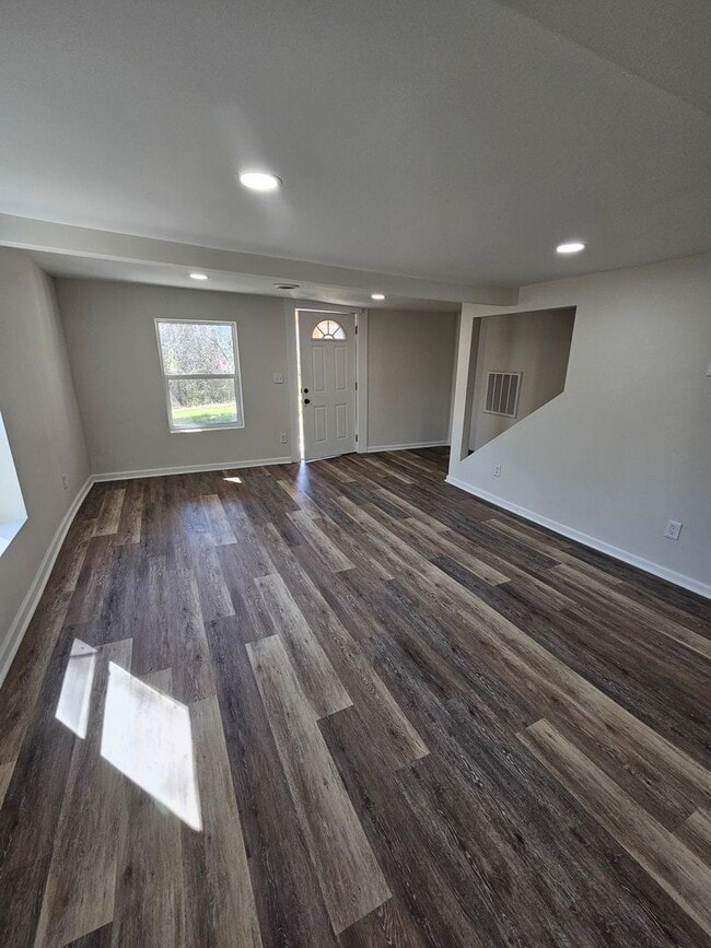 Photo - 3-Bedroom 2 Bath, 2-story home ready for you to call home today!