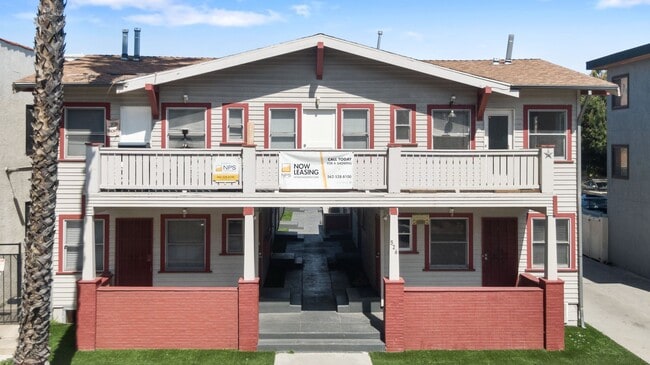 526 Magnolia Avenue