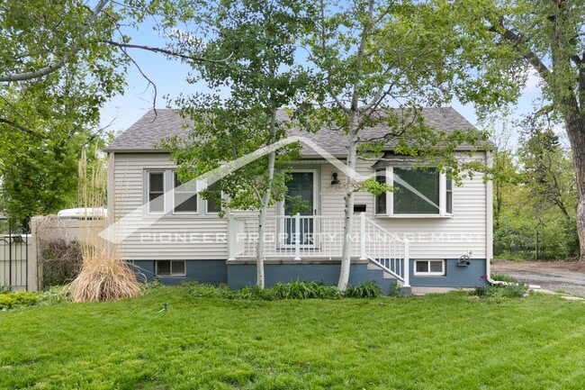Building Photo - Home in Heart of Wheat Ridge with Swamp Co...