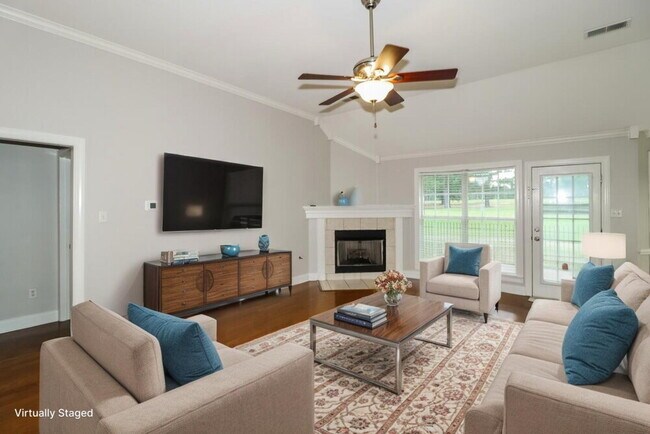 Photo - 7633 Meadow Ridge Ln