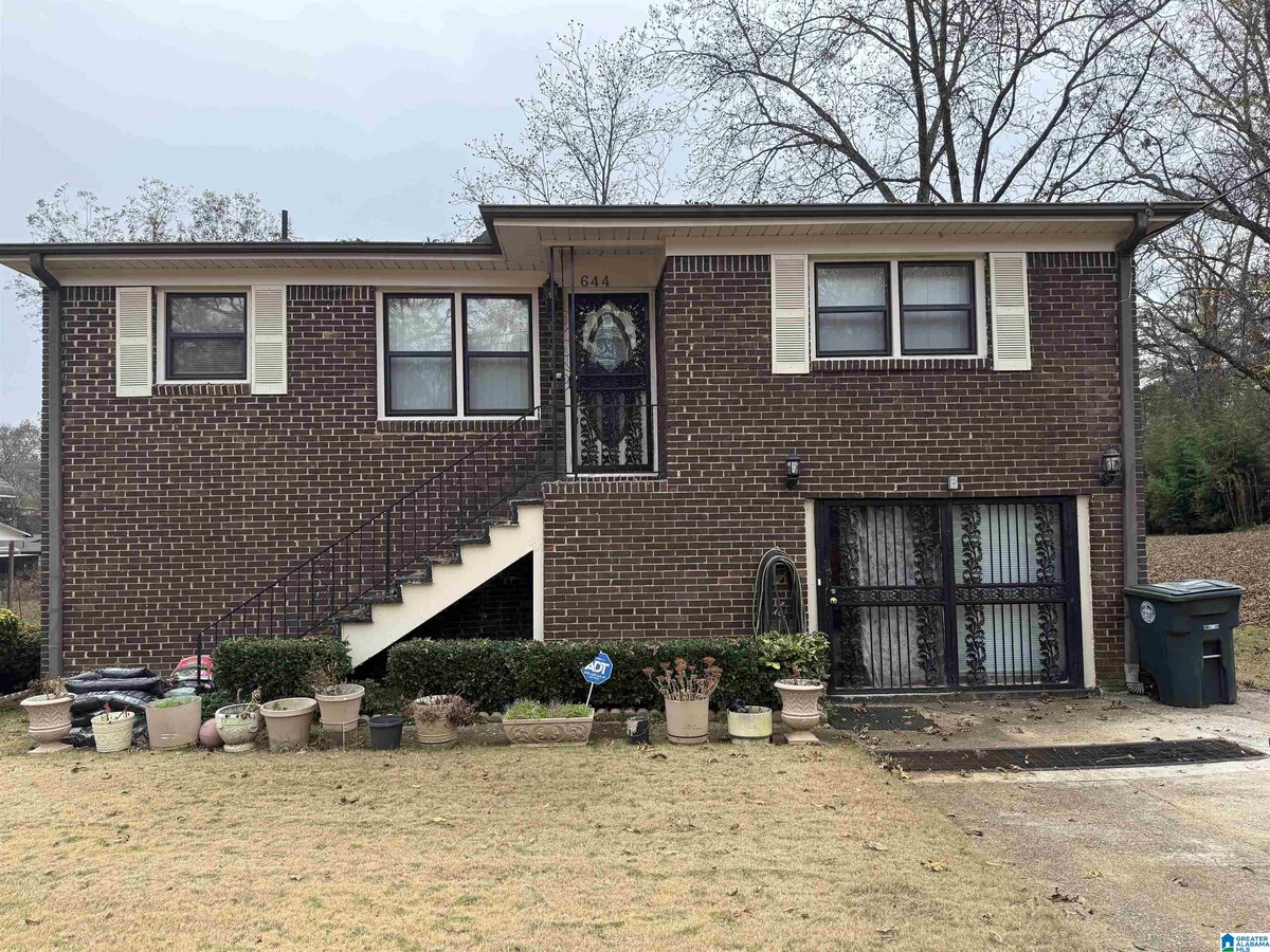 Photo - 644 72nd St S