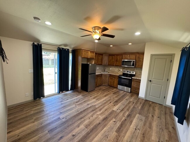 Photo - 1709 Ventura St