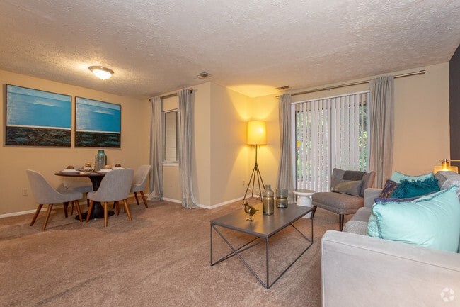 2BR, 1.5BA - 1,235 SF