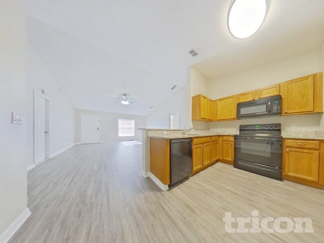 Photo - 3390 Shalimar Cir