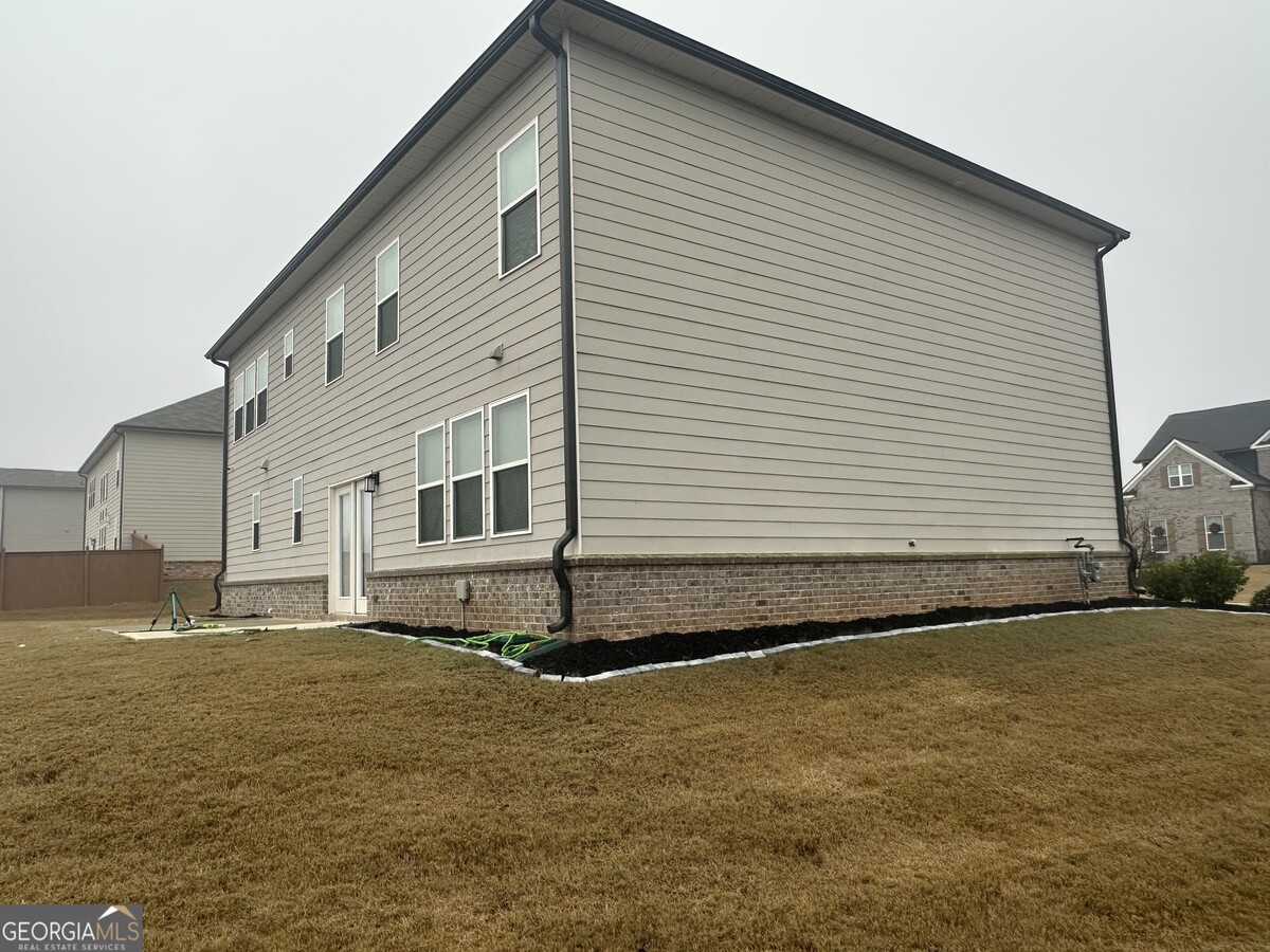 Photo - 209 Arwen Dr