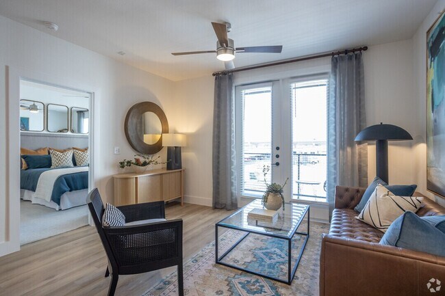 Photo - Your Downtown Escape Starts Here! Unidad ADD1