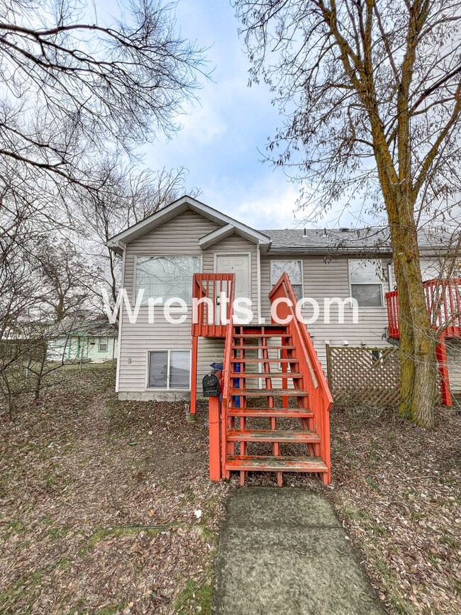 Spacious Duplex! - Spacious Duplex! Townhome