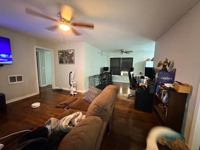 Photo - 1604 NW Floyd Ave