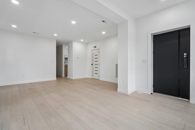 423 Aurora Ave Unidad 1