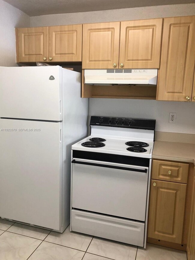 Photo - 9360 Fontainebleau Blvd Unit 308