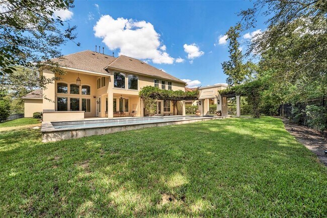 Photo - 107 W Black Knight Dr House