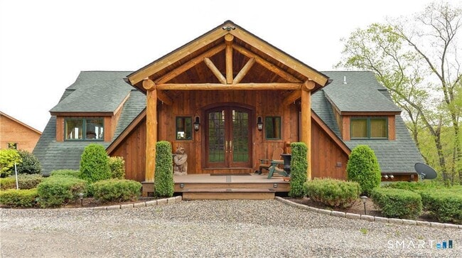 555 W Purchase Rd