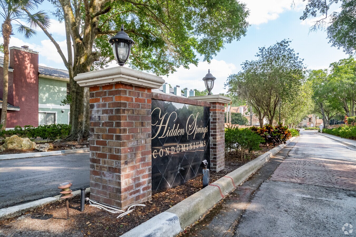 626 Cambridge WAY Altamonte Springs, FL 32714 - Hidden Springs Condominiums