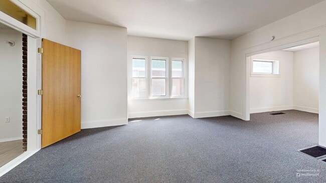 Photo - 109 W Ely St