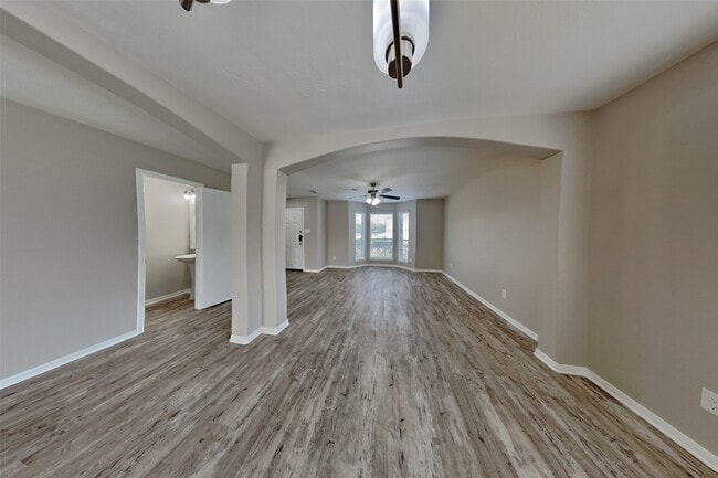 Photo - 2506 Buckminster Dr