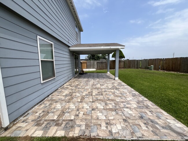 Photo - 21335 Finbury Oaks Ln